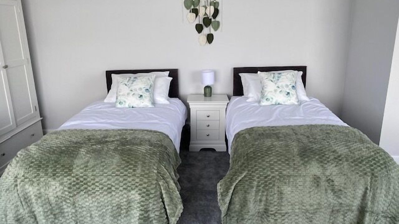 Photo of Bedroom in Roscoe