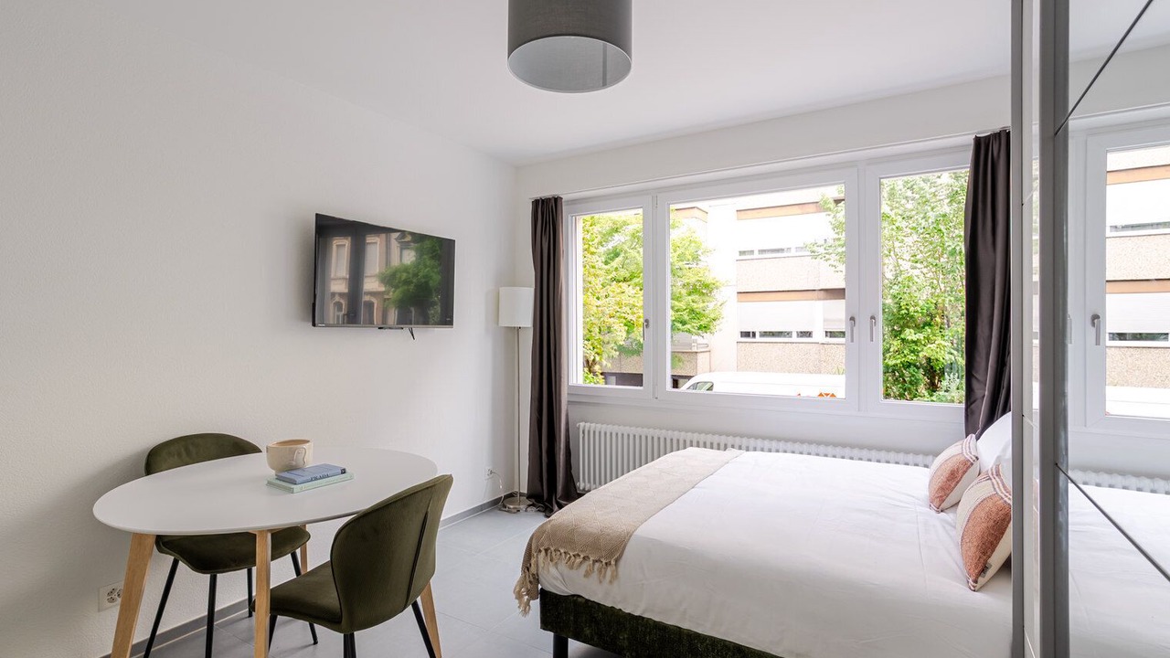 Photo of Bedroom in Iselin