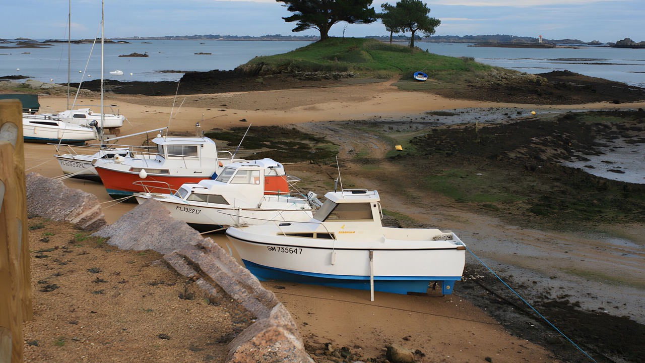 Photo of Others in Lanmodez