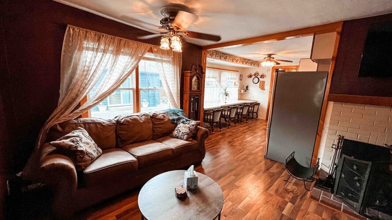 Photo of Livingroom in West Newton
