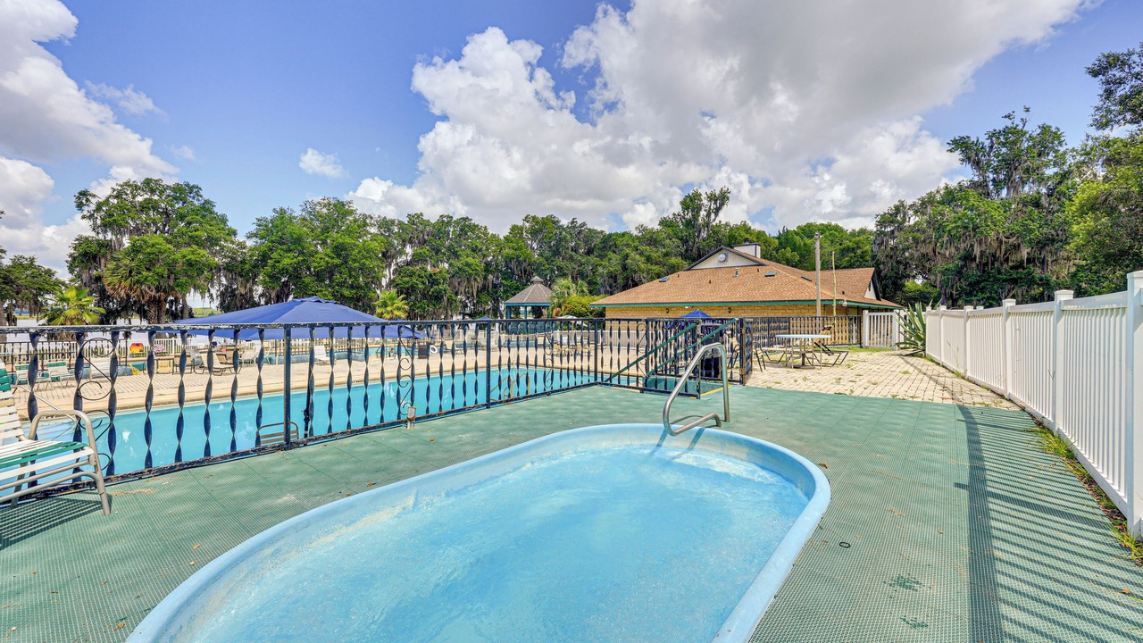 Photo of Outdoor in Salt Springs
