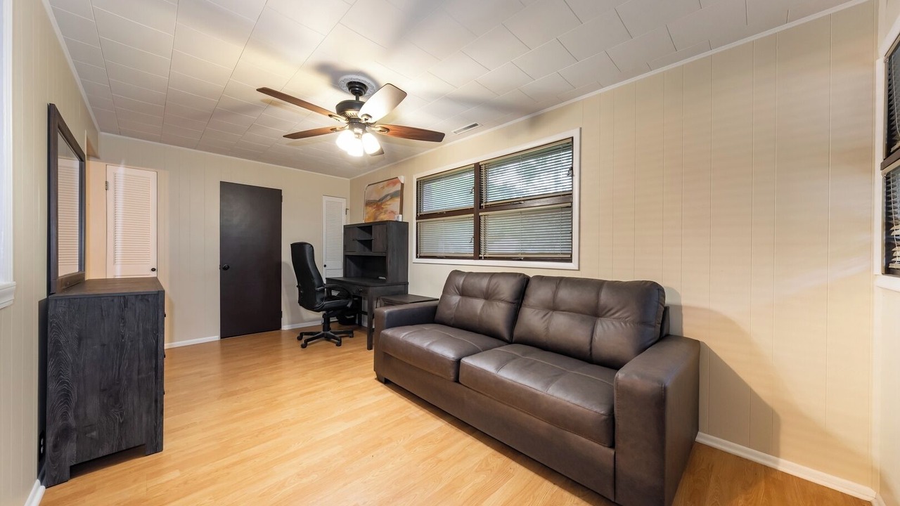 Photo of Livingroom in Miller Beach