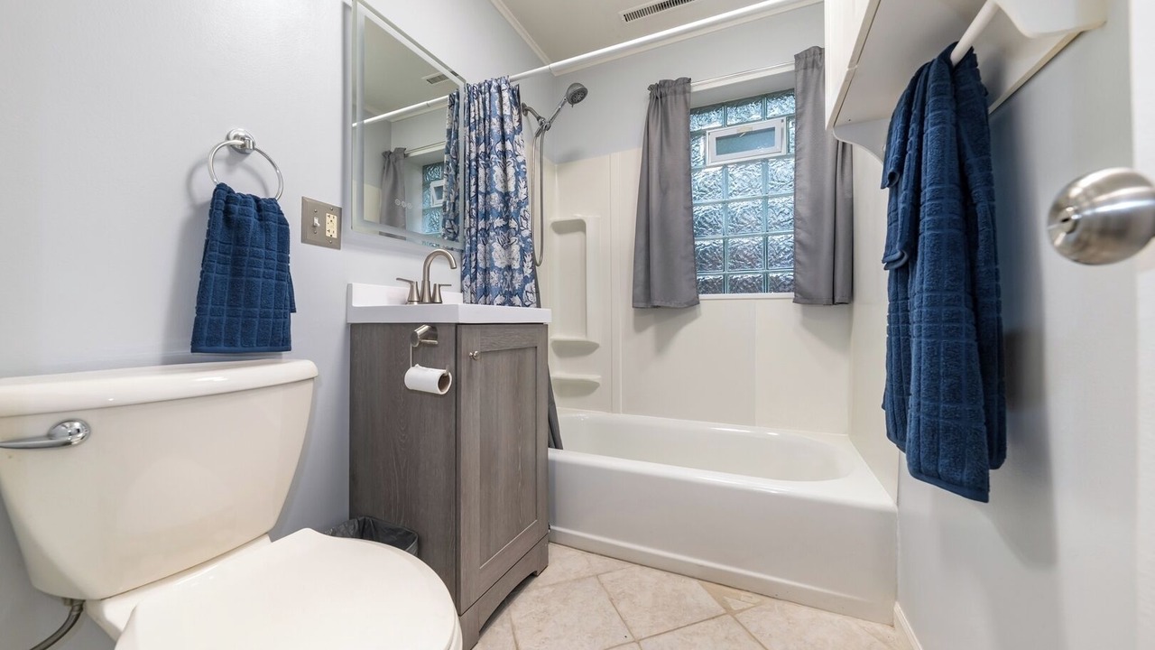 Photo of Bathroom in Miller Beach