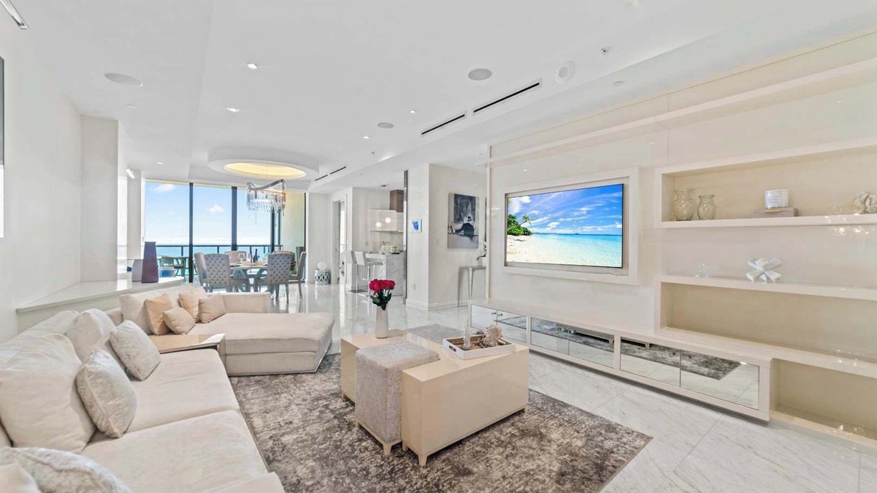 Photo of Others in Bal Harbour