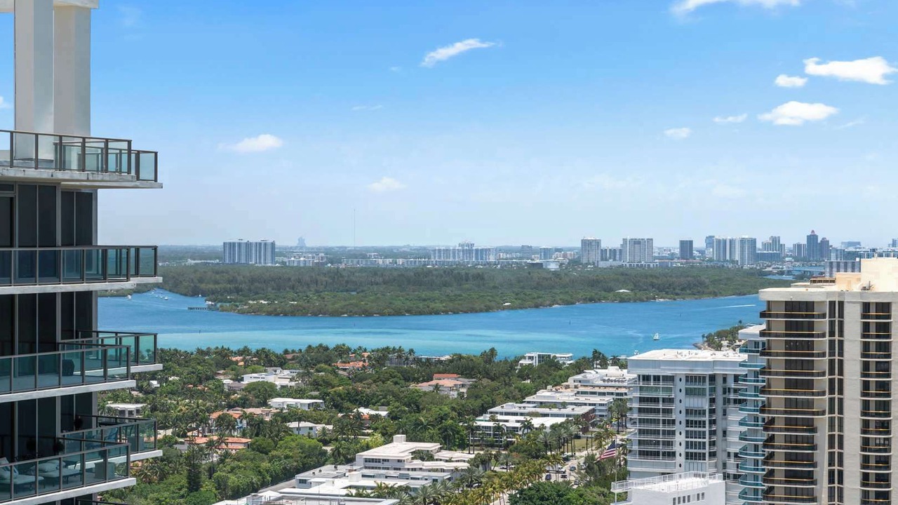 Photo of Others in Bal Harbour