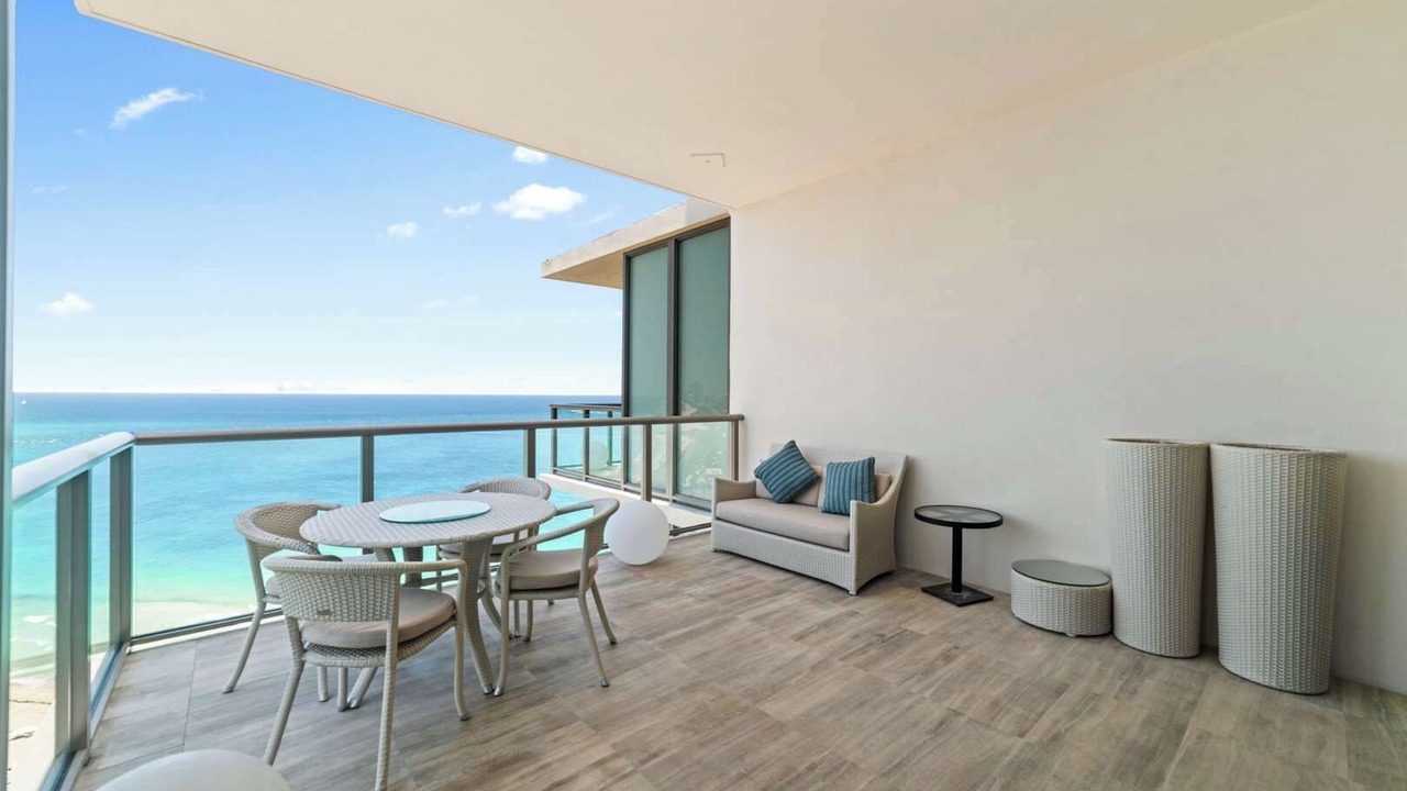 Photo of Others in Bal Harbour