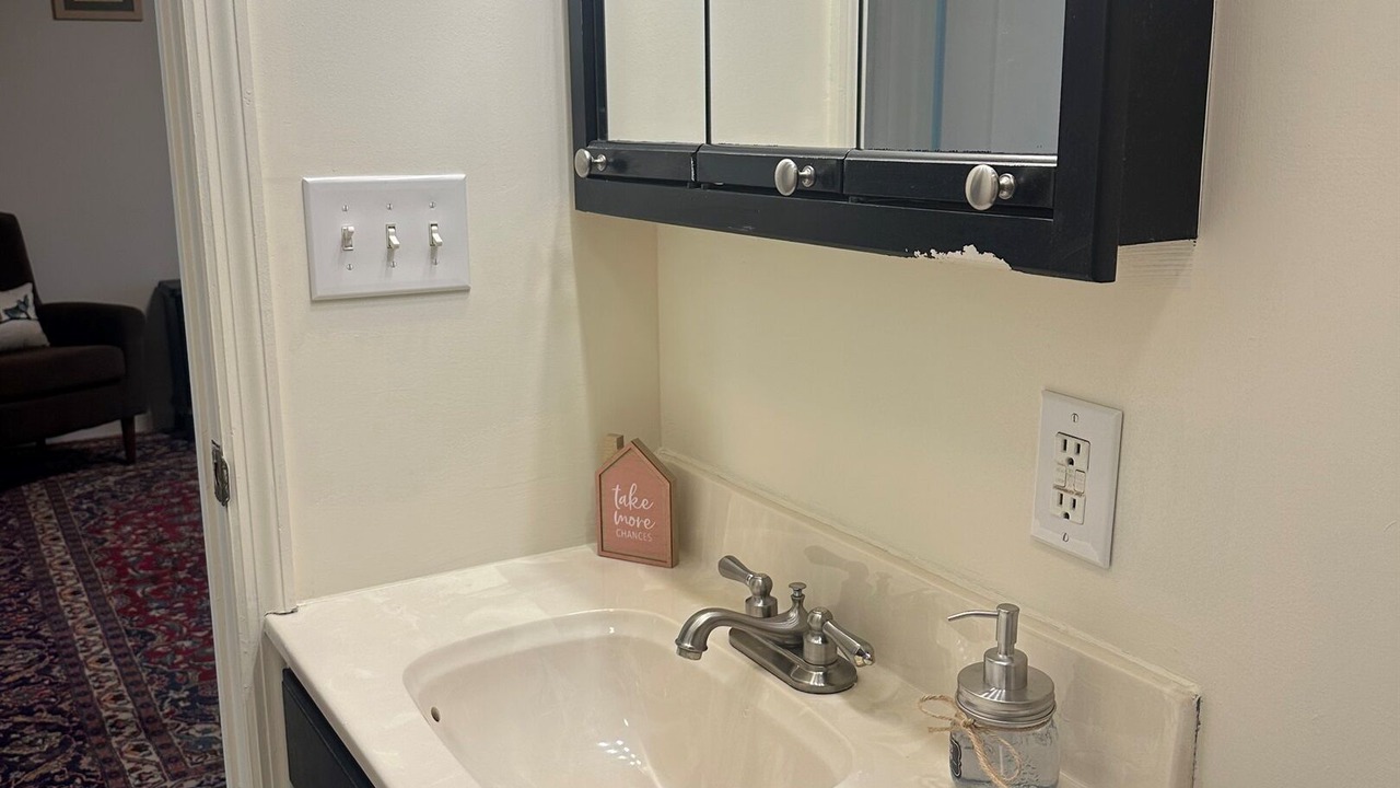 Photo of Bathroom in Cooperstown