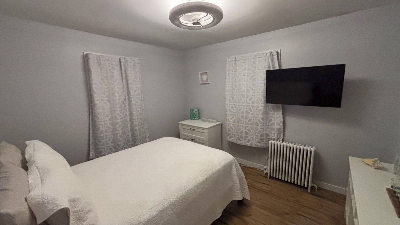 Photo of Bedroom in Mastic Beach