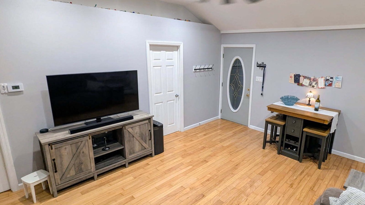 Photo of Livingroom in Mastic Beach