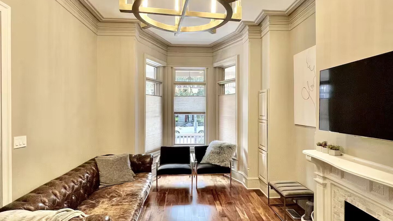 Photo of Livingroom in Cardozo