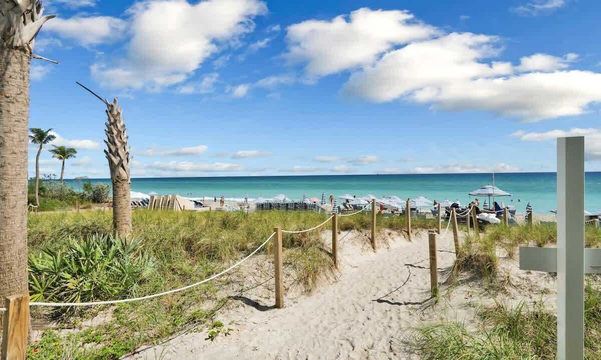 Photo of Others in Hallandale Beach