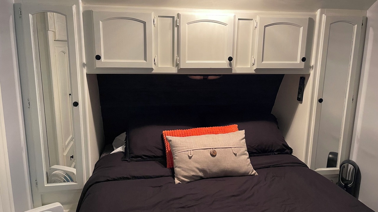 Photo of Bedroom in Wheeler