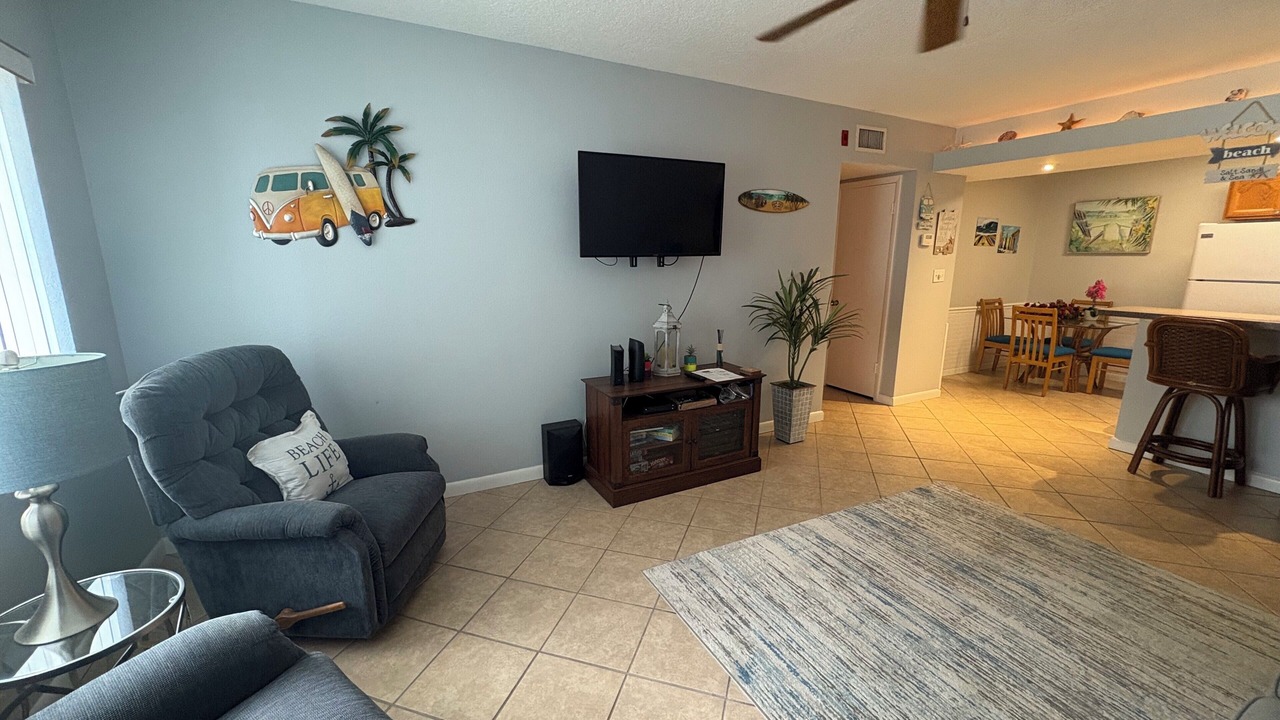 Photo of Livingroom in Cocoa Beach