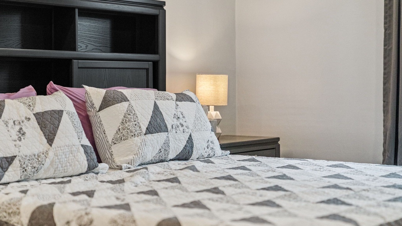 Photo of Bedroom in Hector