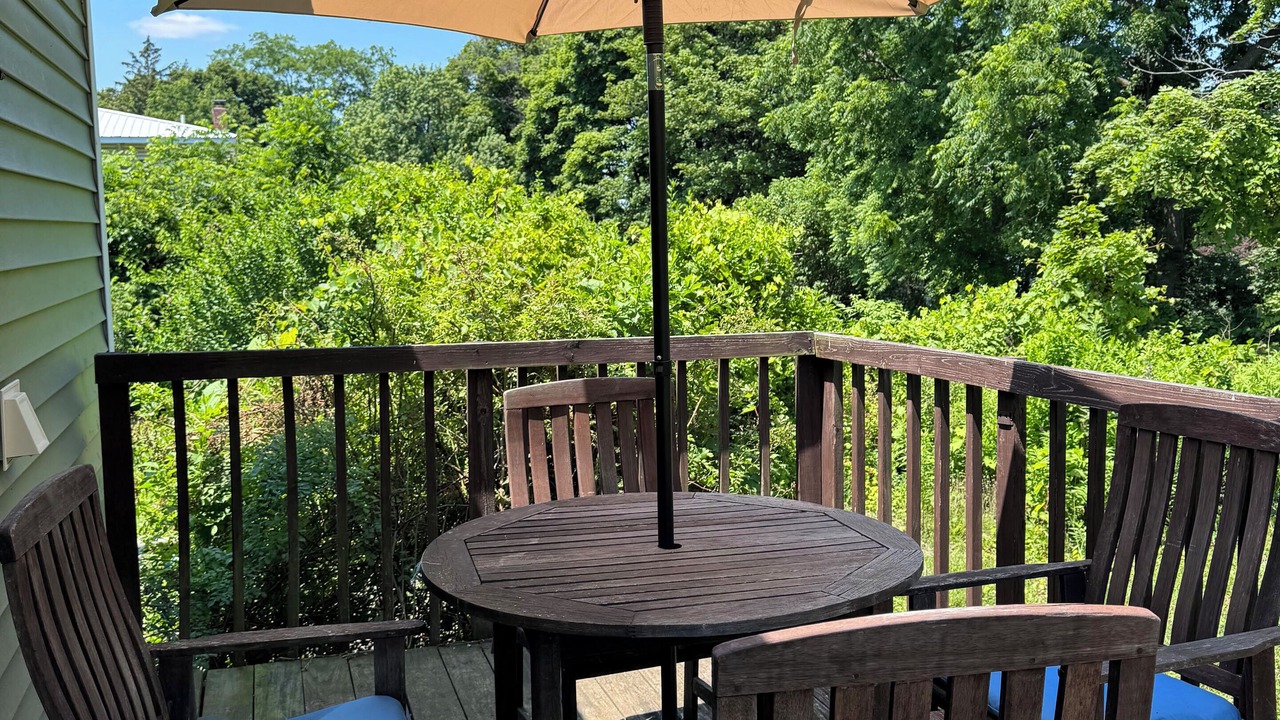 Photo of Outdoor in Hector