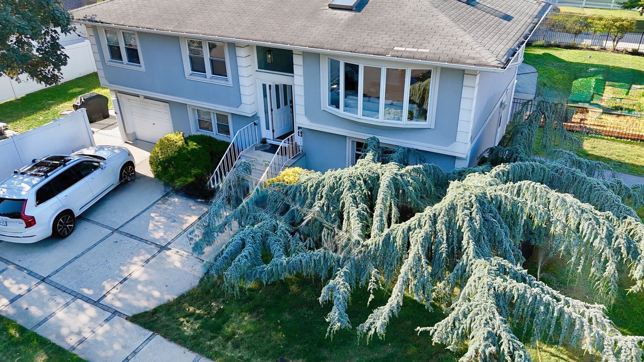 Photo of Outdoor in East Meadow