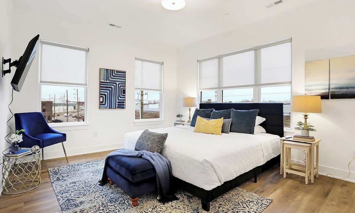 Photo of Bedroom in Lockerbie Square