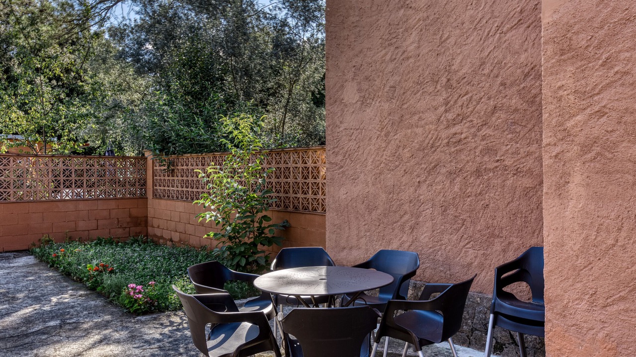 Photo of Outdoor in Albanya