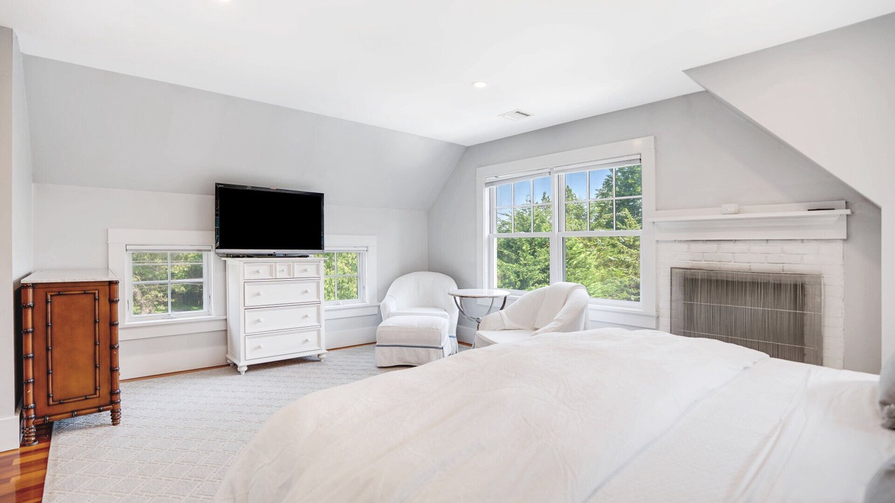 Photo of Bedroom in Water Mill