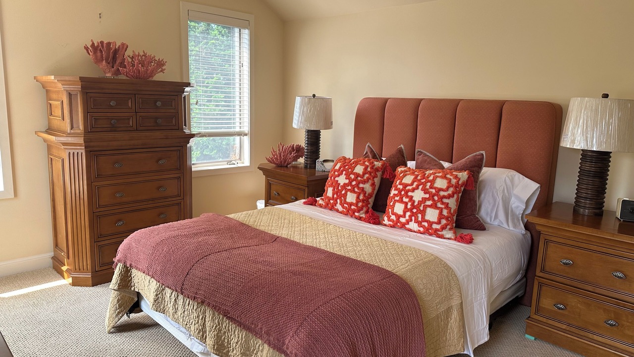 Photo of Bedroom in Head of the Harbor