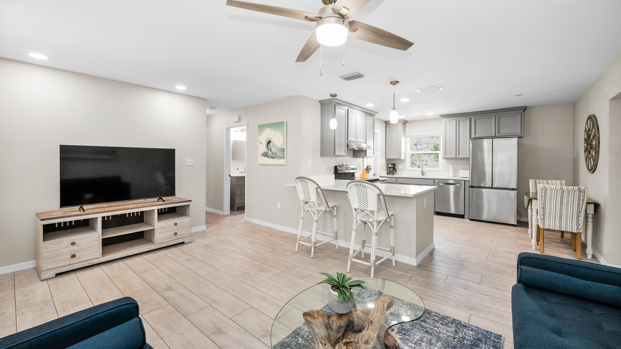 Photo of Livingroom in Crystal Beach