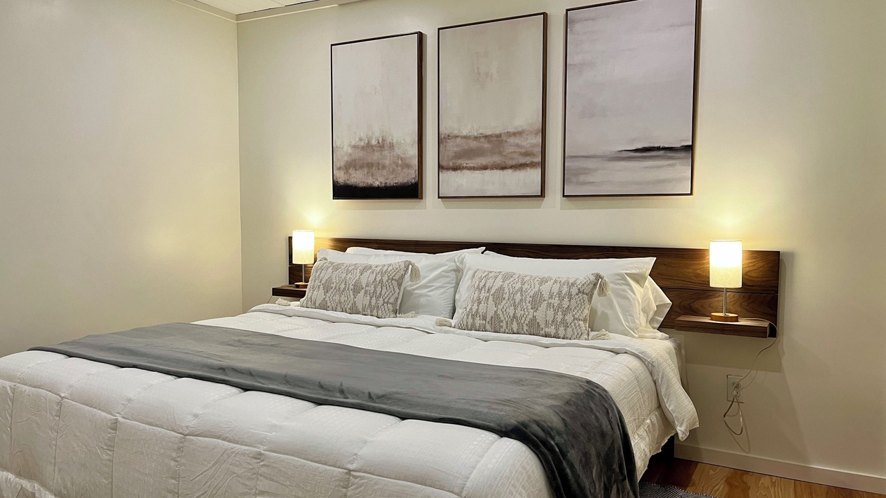 Photo of Bedroom in Shelburne Falls