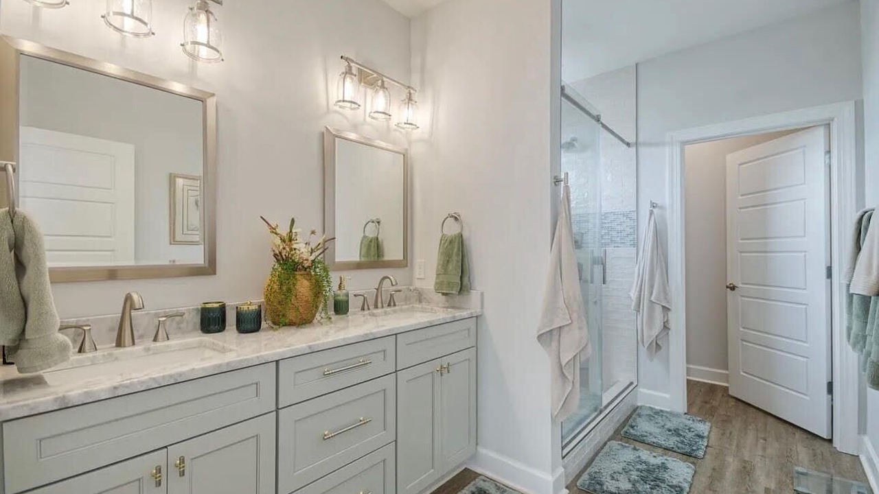Photo of Bathroom in Alligator Point