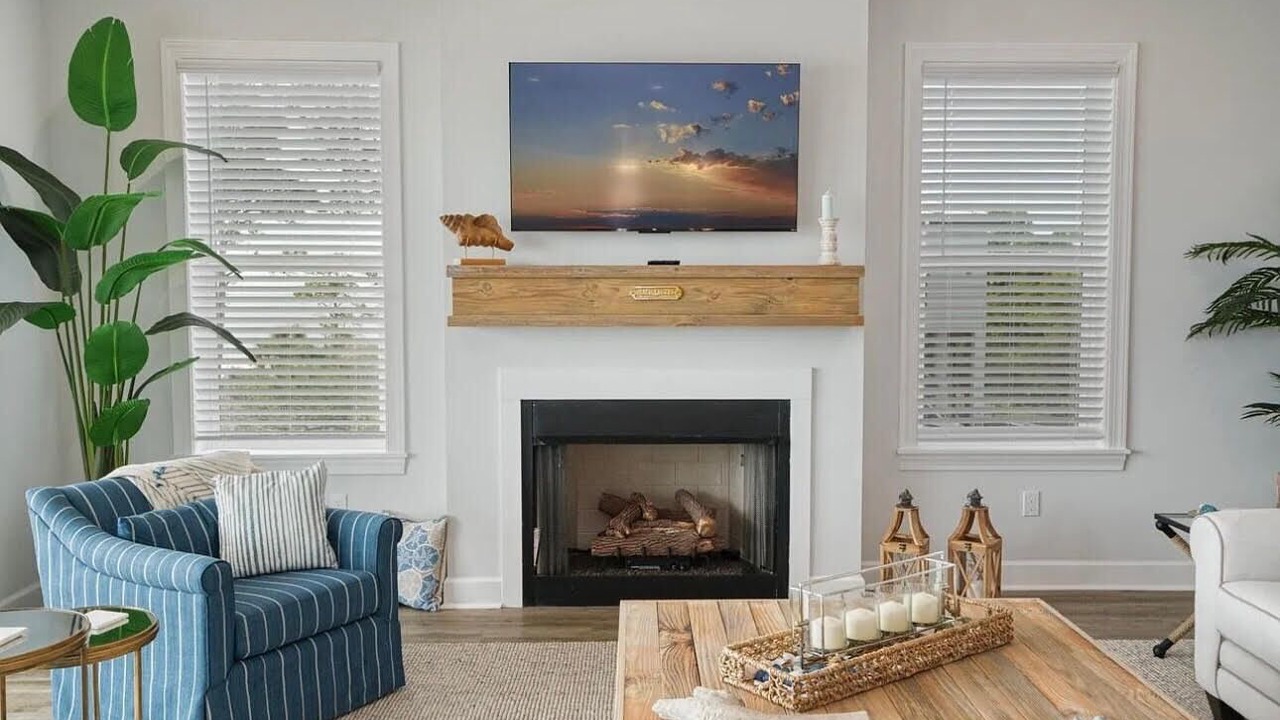 Photo of Livingroom in Alligator Point