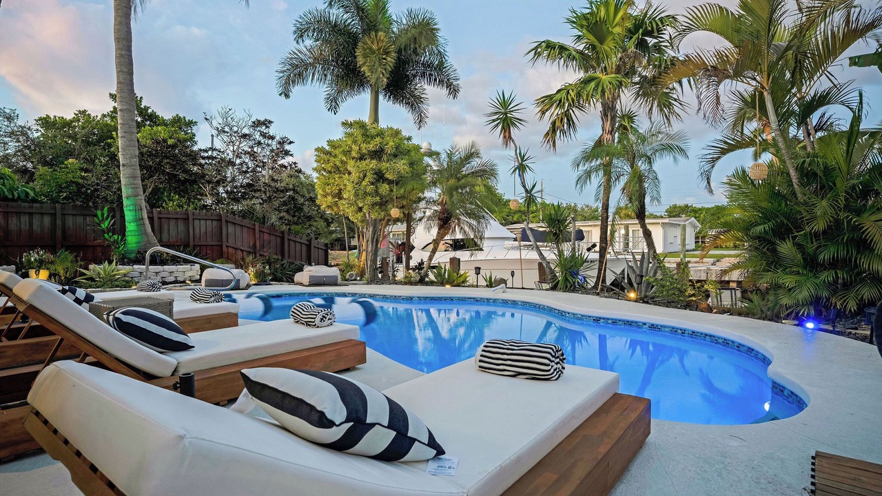 Photo of Outdoor in Lauderdale Isles