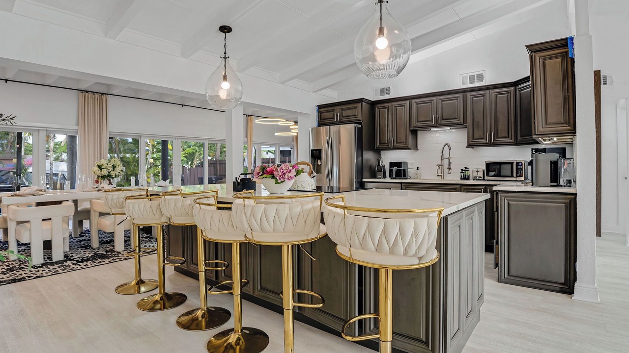 Photo of Kitchen in Lauderdale Isles