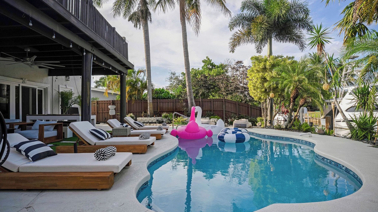 Photo of Outdoor in Lauderdale Isles