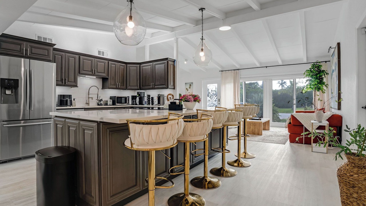 Photo of Kitchen in Lauderdale Isles