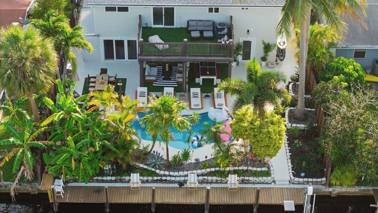 Photo of Outdoor in Lauderdale Isles