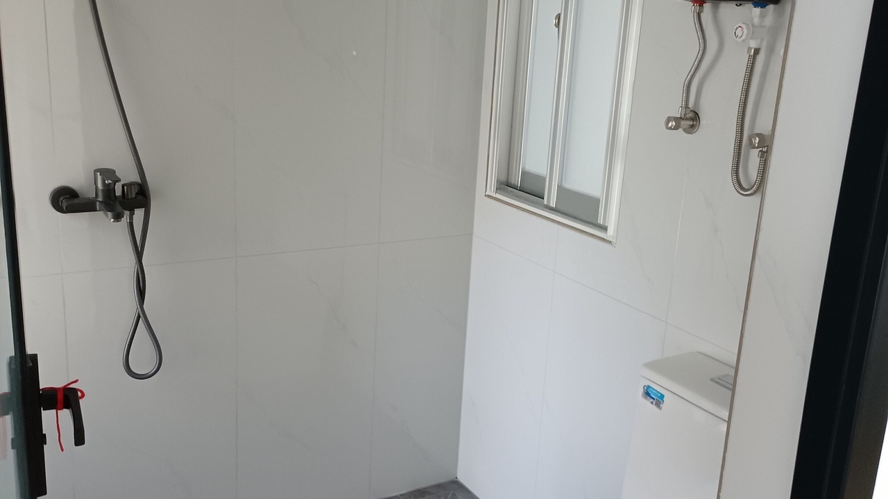 Photo of Bathroom in Potou District