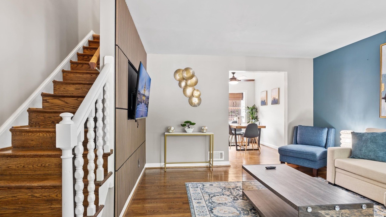 Photo of Livingroom in Aurora Highlands