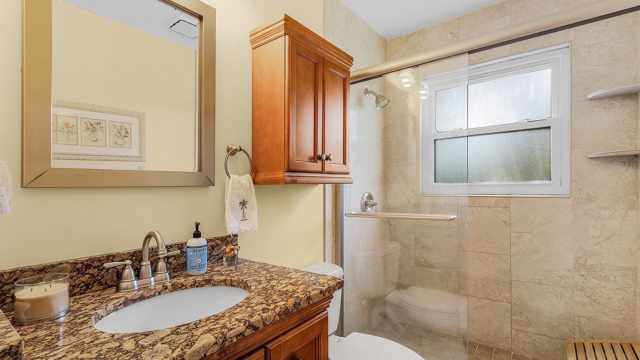 Photo of Bathroom in Bokeelia