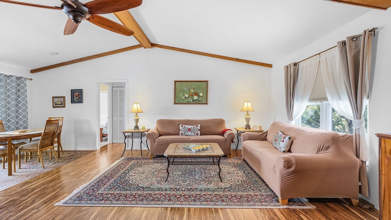 Photo of Livingroom in Bokeelia