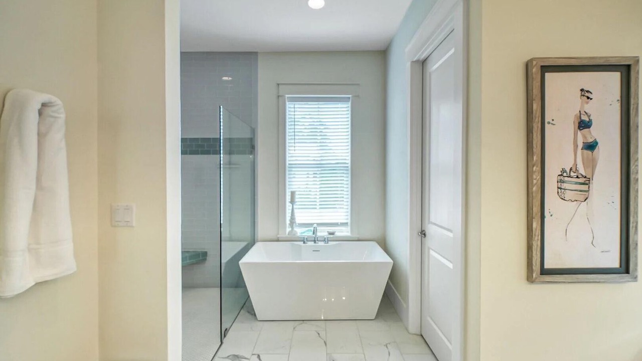 Photo of Bathroom in Treetop