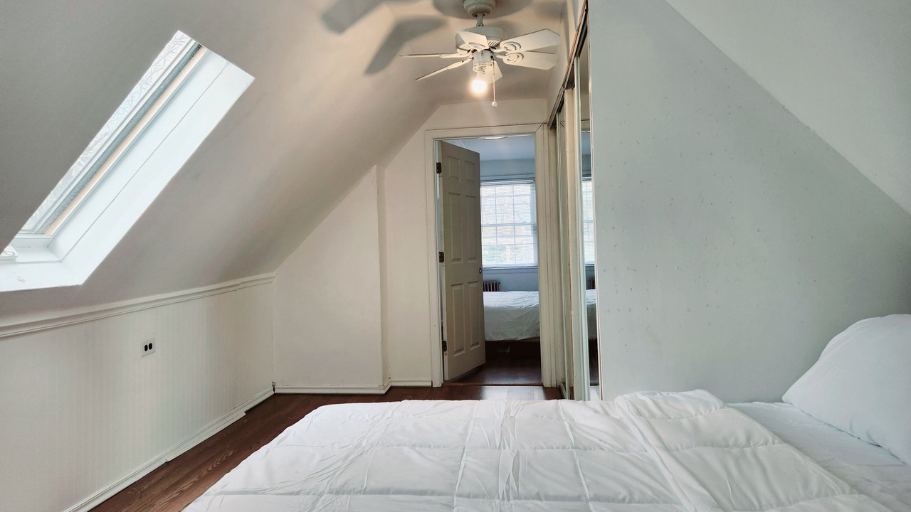 Photo of Bedroom in Dix Hills