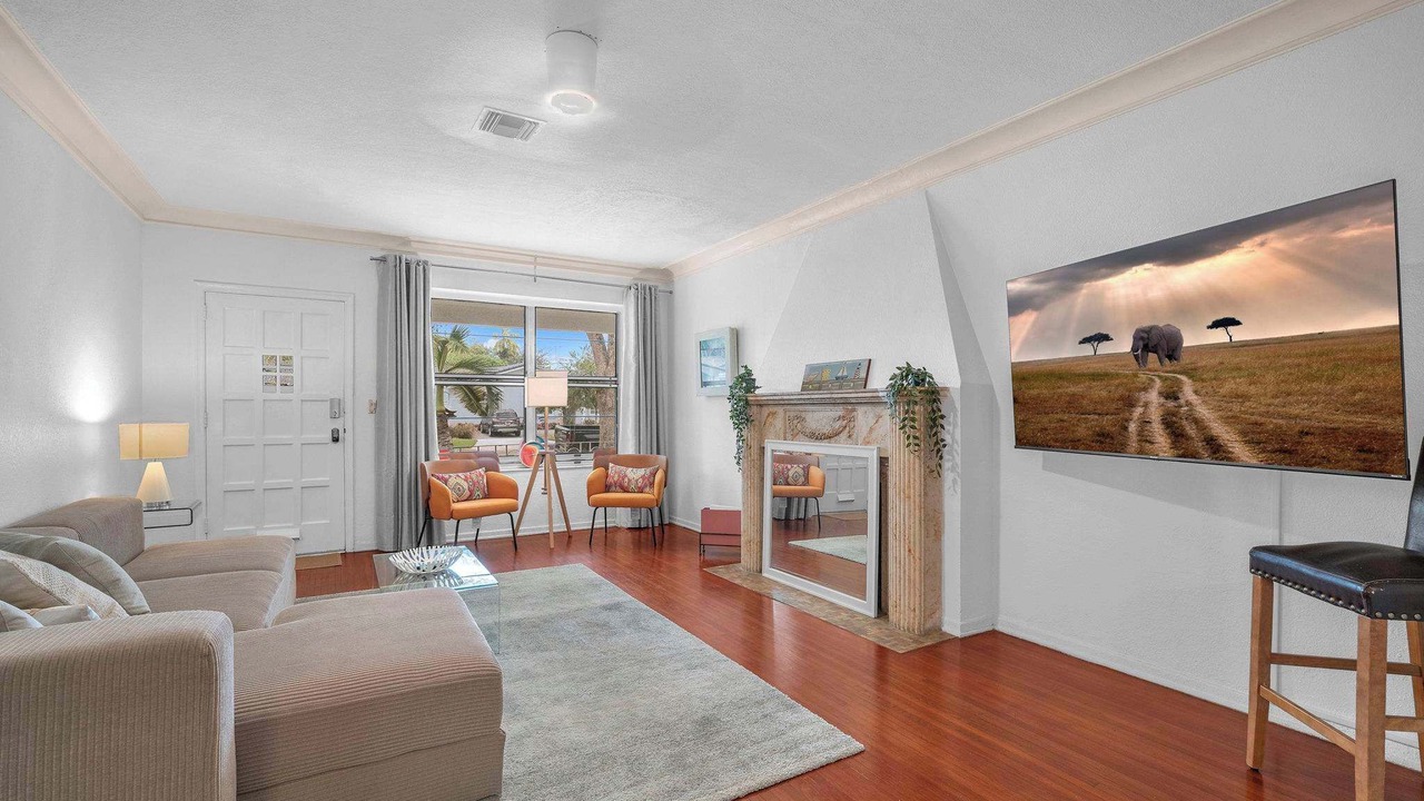 Photo of Livingroom in The Roads