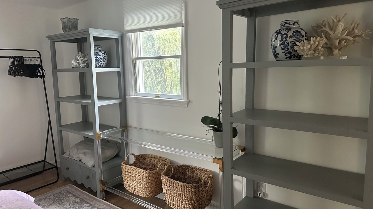 Photo of Bedroom in Stony Brook