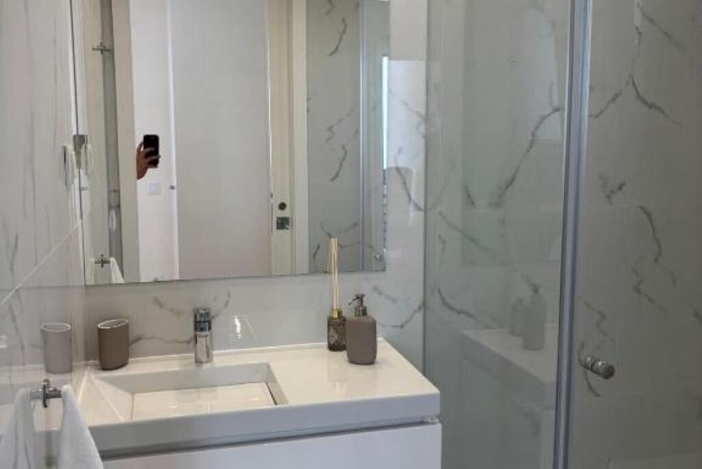 Photo of Bathroom in Corroios