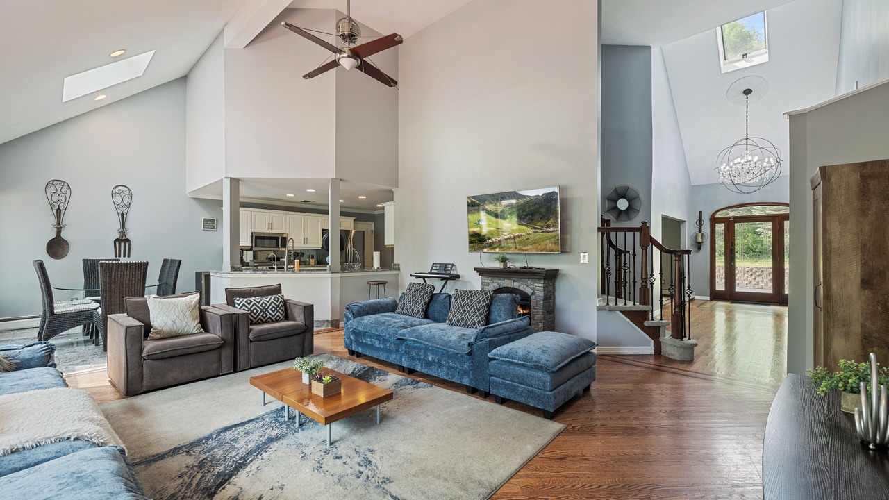 Photo of Livingroom in Stony Point