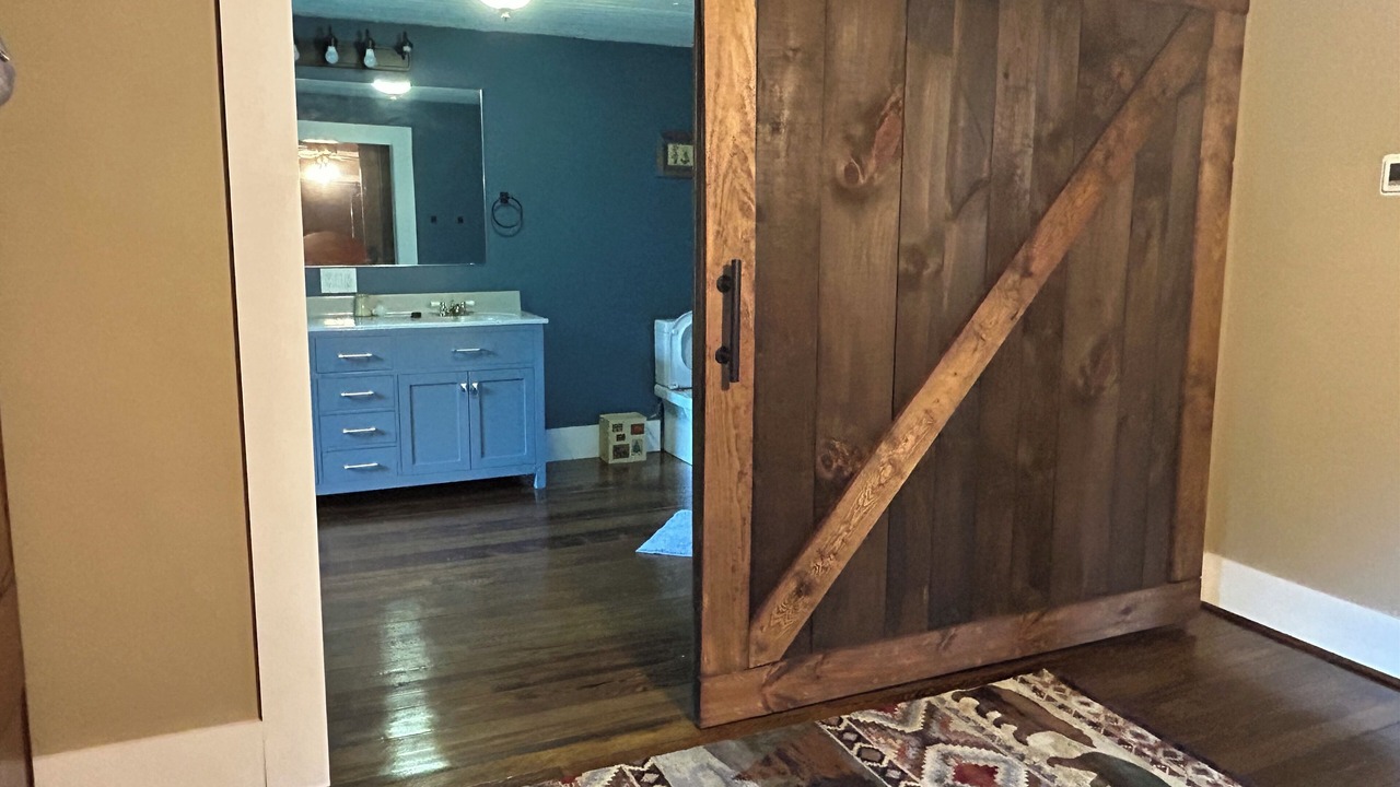 Photo of Bedroom in Simmonsville