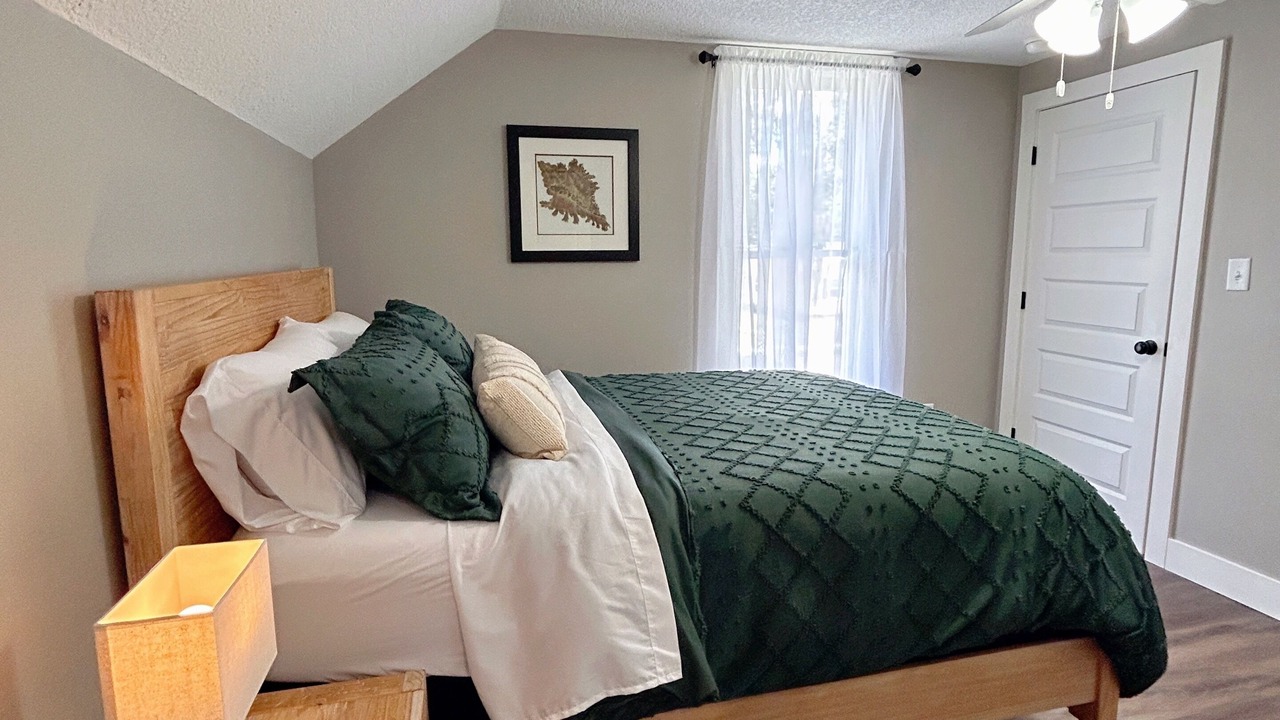 Photo of Bedroom in Live Oak