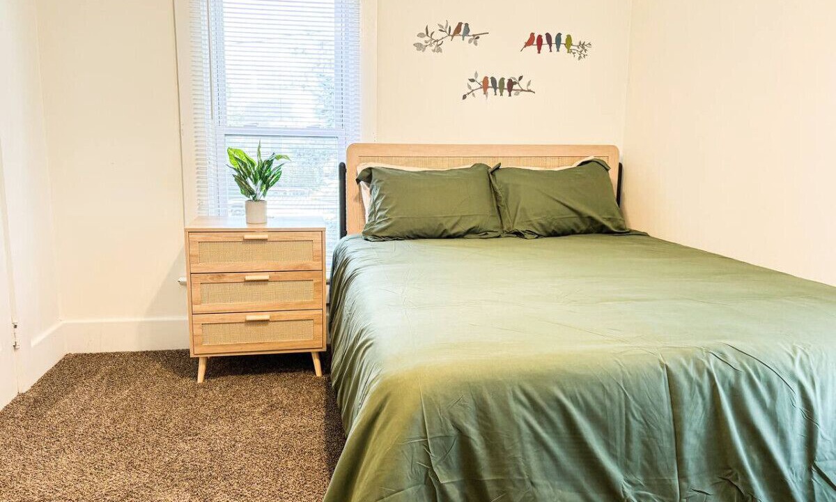 Photo of Bedroom in Troy