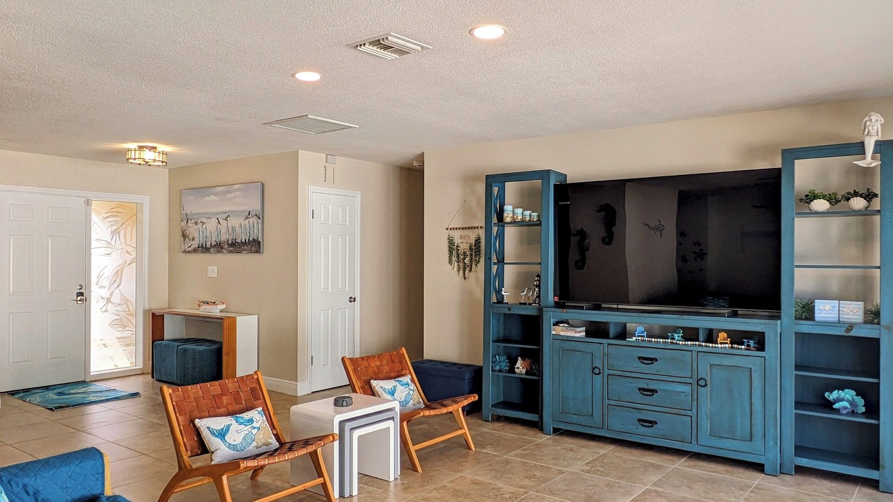 Photo of Livingroom in Venetian Way