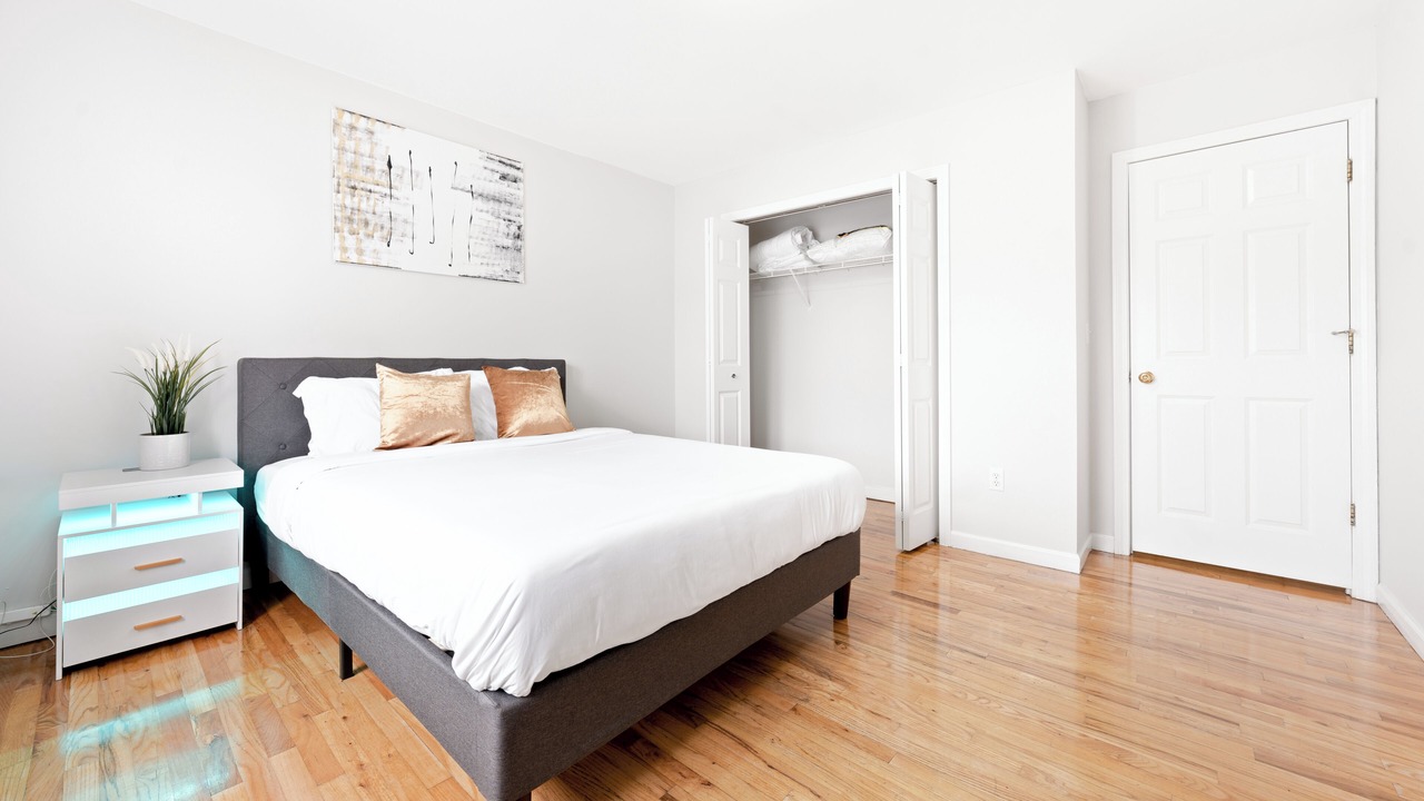 Photo of Bedroom in Southeast Yonkers