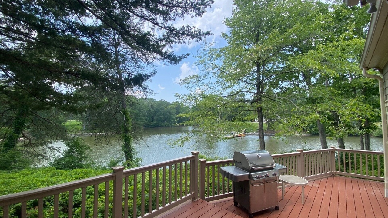 Photo of Outdoor in Weems