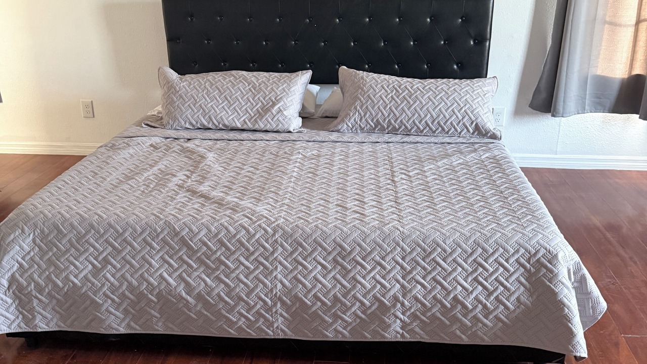 Photo of Bedroom in Old Homosassa